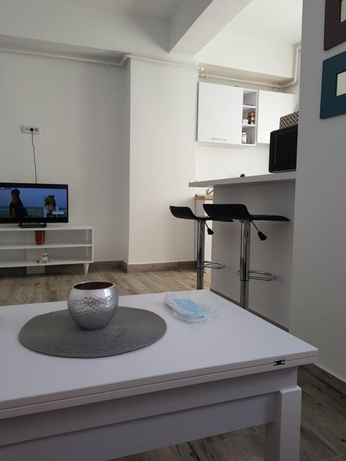 Moni Apartment Năvodari Zewnętrze zdjęcie