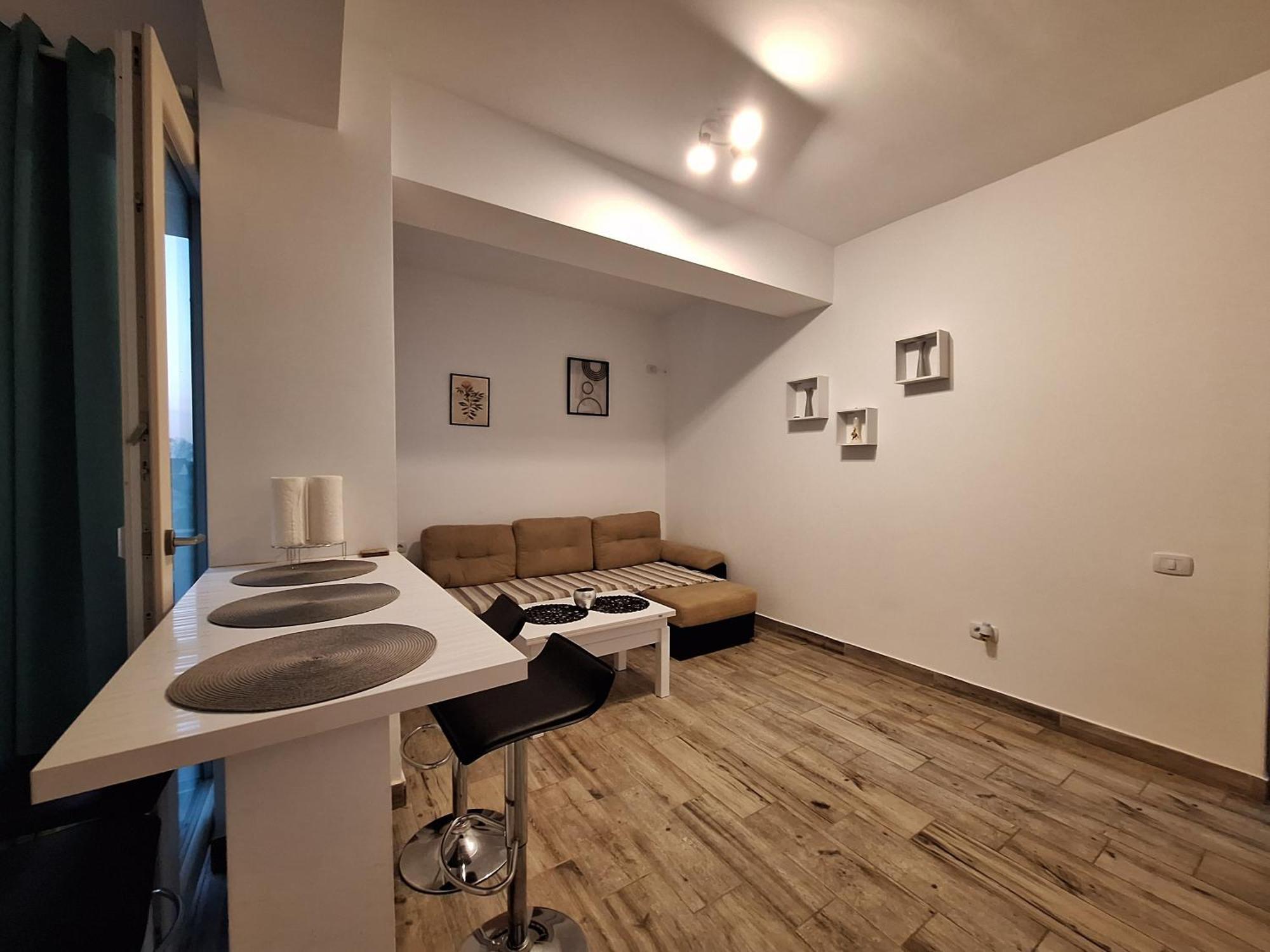 Moni Apartment Năvodari Zewnętrze zdjęcie