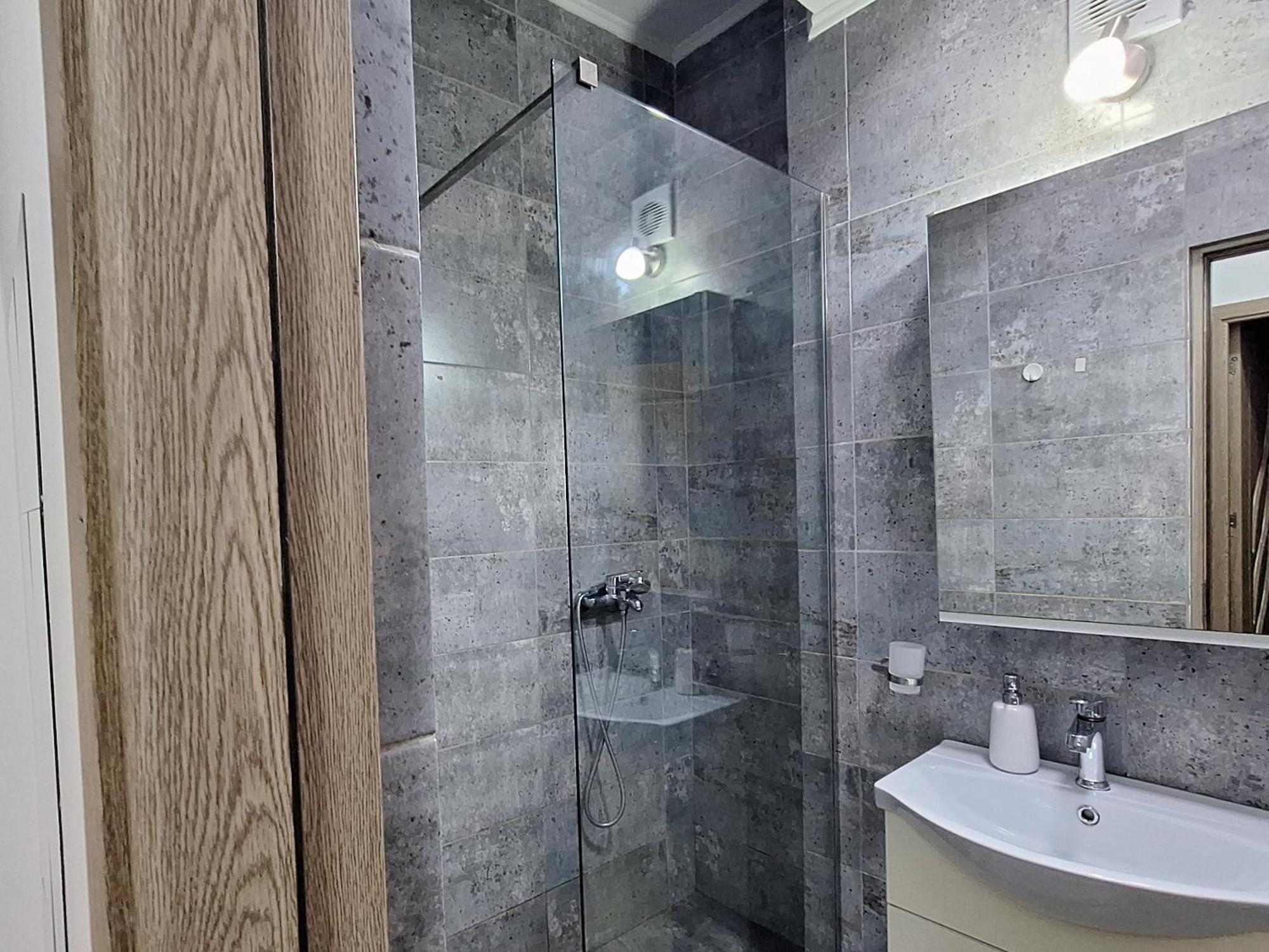 Moni Apartment Năvodari Zewnętrze zdjęcie